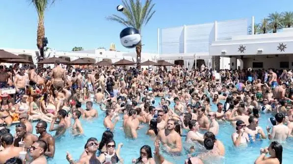 A day at TAO Beach Party.